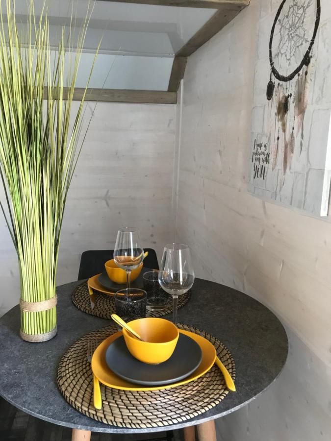 Les Nuits Insolites De La Mothe - Hebergement En Bulle Ou Tiny House Avec Spa Privatif Outremecourt Eksteriør billede